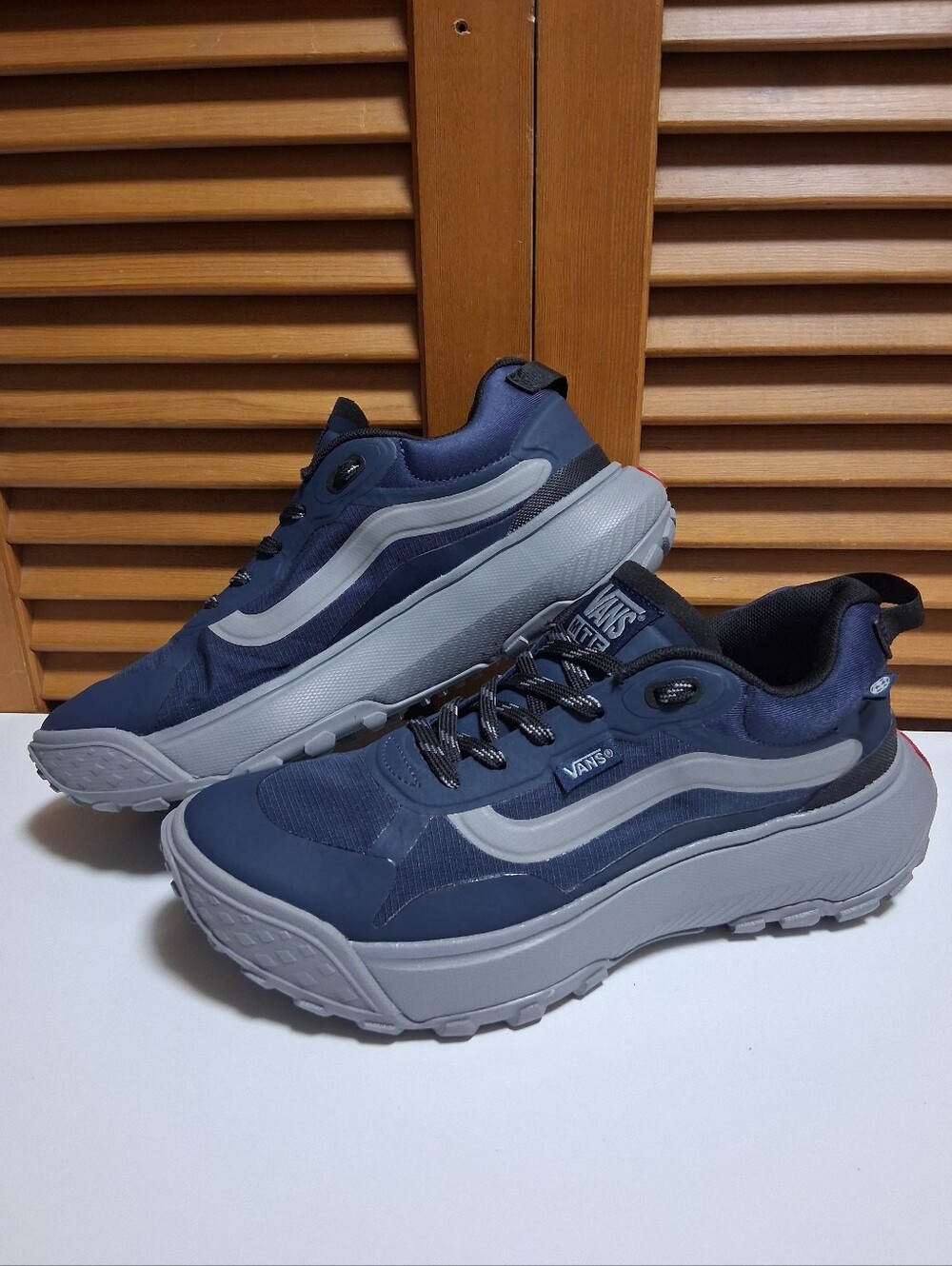 Vans MTE Crosspath Women's Trail Running Shoe * Size: 7.5 * NEW